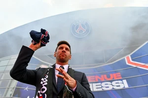 Các thị trường nhảy múa theo thương hiệu Messi