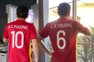 Kiatisak chúc Công Phượng cùng tuyển Việt Nam thắng Nhật Bản