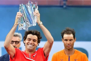 Taylor Fritz hoàn thành giấc mộng 21 năm của người Mỹ