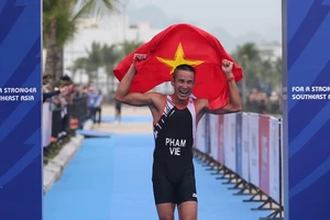 Phạm Tiến Sản đổi màu HCV 2 môn phối hợp lịch sử