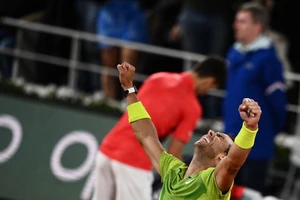 Hạ Djokovic, Nadal tiến gần đến chức vô địch Pháp mở rộng thứ 14