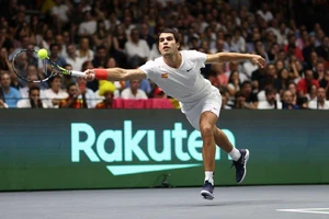 Alcaraz nhận “trái đắng” đầu tiên trên cương vị số 1 thế giới