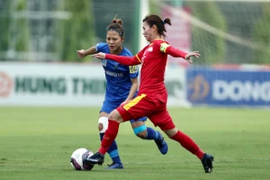 Đội nữ TP.HCM I lần đầu tiên nếm thử “trái đắng”