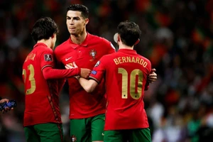 Bernardo Silva: Ronaldo vẫn là thứ vũ khí hủy diệt