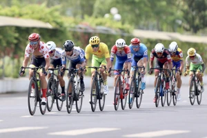 Cúp Truyền Hình: Nóng bỏng cuộc chiến vào tốp 10