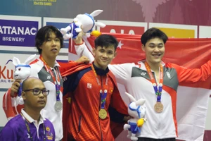 “Hoàng tử ếch” Phạm Thanh Bảo phá tiếp kỷ lục SEA Games 32