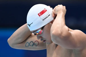 HCV Olympic, Schooling bị loại khỏi đấu trường Asiad