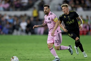 Không Messi Miami thua thảm, hết cơ hội tranh playoff