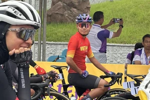 Mạo hiểm tấn công sớm, tay đua Nguyễn Thị Thật lại lỡ hẹn với “vàng” ASIAD