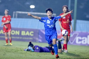 Vượt mặt hai đàn chị, Than KSVN độc chiếm đỉnh bảng