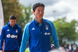 Sốc: Sao Hàn Quốc bị loại vì quay lén bạn gái cũ