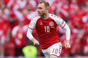 Nghĩa cử cao đẹp của Eriksen dành cho cầu thủ bị ngừng tim