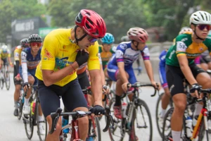 Vì sao TP.HCM Vinama không bảo vệ áo vàng cho Ivannop Timofei?