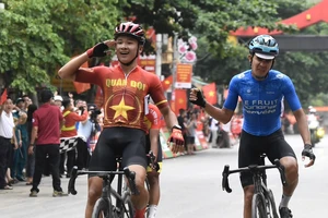 Chiến binh Phạm Lê Xuân Lộc tỏa sáng thâu tóm 4 danh hiệu