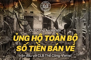 CLB CA Hà Nội quyên góp giúp nạn nhân vụ hỏa hoạn