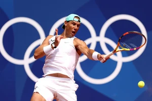 Thắng xong trận đôi, Nadal cân nhắc bỏ trận đơn gặp Djokovic