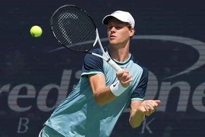 Giải Mỹ Mở rộng rúng động vì tay vợt số 1 thế giới