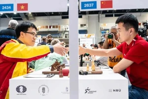 Cờ vua Việt Nam gây chấn động tại Olympiad