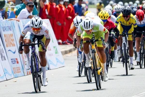 Đối thủ Thái Lan thắng áp đảo Nguyễn Thị Thật trên sân nhà