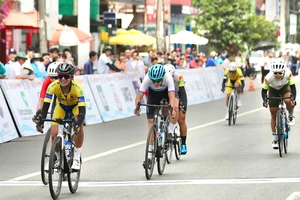 Chiến thuật đánh tráo áo vàng tài tình của người Thái