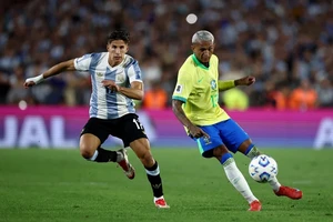 Đội trưởng tuyển Brazil lên tiếng sau trận thua sốc Argentina