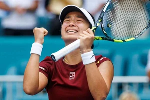 Tay vợt tuổi teen người Philippines kéo dài "địa chấn" ở Miami Open