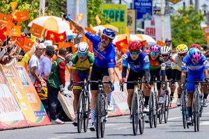 Clip "Nick râu" sánh ngang kỷ lục Cúp Truyền Hình TP.HCM