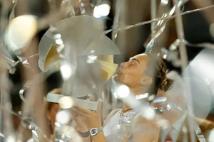 Sabalenka cân bằng kỷ lục vô địch Madrid