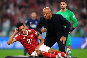 HLV Bayern Munich "sôi máu" vì tiền vệ trụ cột