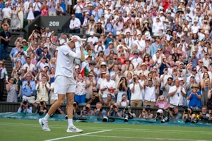 Sinner tái hợp HLV thể lực Ferrara từng gây bê bối doping