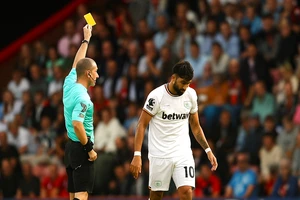 Sao West Ham sắp thoát án dàn xếp tỉ số
