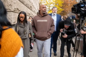 Cầu thủ và HLV xộ khám vì cá cược bất hợp pháp