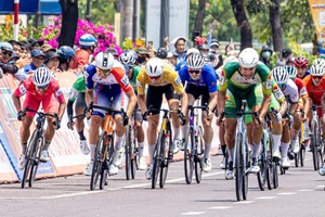 Ngoại binh nhập tịch Lộc Trời bùng nổ tại Quy Nhơn