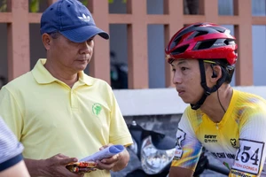 HLV Đỗ Thành Đạt bác tin đồn “nhường ngôi”: TP.HCM Vinama quyết chiến đến cùng