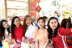 Video: Không khí xuân bắt đầu ngập tràn tại TP.HCM