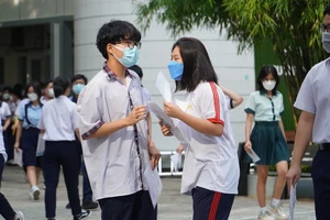 Thi vào lớp 10: Thí sinh nói gì về đề thi Ngoại ngữ?