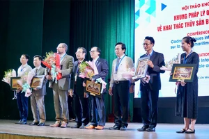 Chuyên gia hiến kế gỡ ‘thẻ vàng’ cho ngành thủy sản Việt Nam 