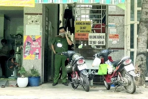 Video: Cô gái tử vong trong phòng trọ, nghi do bị đánh