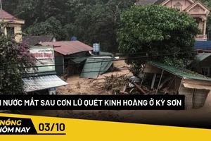 Nóng hôm nay: Rơi nước mắt sau cơn lũ quét kinh hoàng ở Kỳ Sơn 