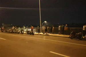 Video: Nam thanh niên nhảy cầu trước mặt cha ruột