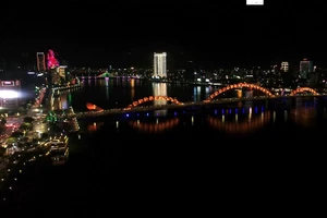 Video: Tết của những người vận hành các cây cầu đặc biệt ở Đà Nẵng