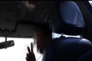 Trên chuyến xe 'đỏ đen' đưa các con bạc sang thế giới casino 