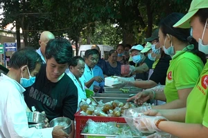 Bếp ăn Thiện Duyên, nơi sưởi ấm những bệnh nhân nghèo