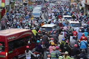 Gần 2.900 tỉ đồng xóa điểm đen kẹt xe đường Trường Chinh