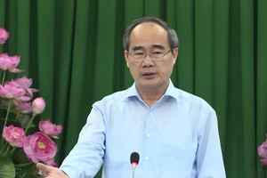 Video: Xử lý nghiêm lãnh đạo xây nhà không phép ở Thủ Đức