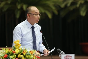 Tướng Lê Đông Phong nói về cho vay lãi nặng và đòi nợ thuê