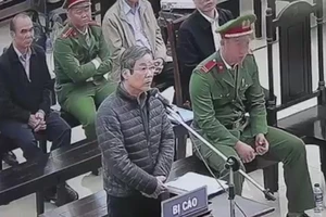 Clip: Ông Nguyễn Bắc Son phủi việc nhận 3 triệu USD