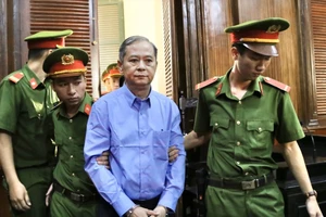 Tuyên án ông Nguyễn Hữu Tín và đồng phạm vụ giao đất vàng