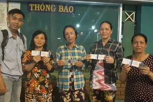 'Chở tết về nhà' cho người nghèo với giá 0 đồng