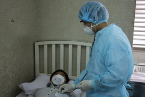 Bệnh viện Thống Nhất diễn tập ứng phó dịch Corona